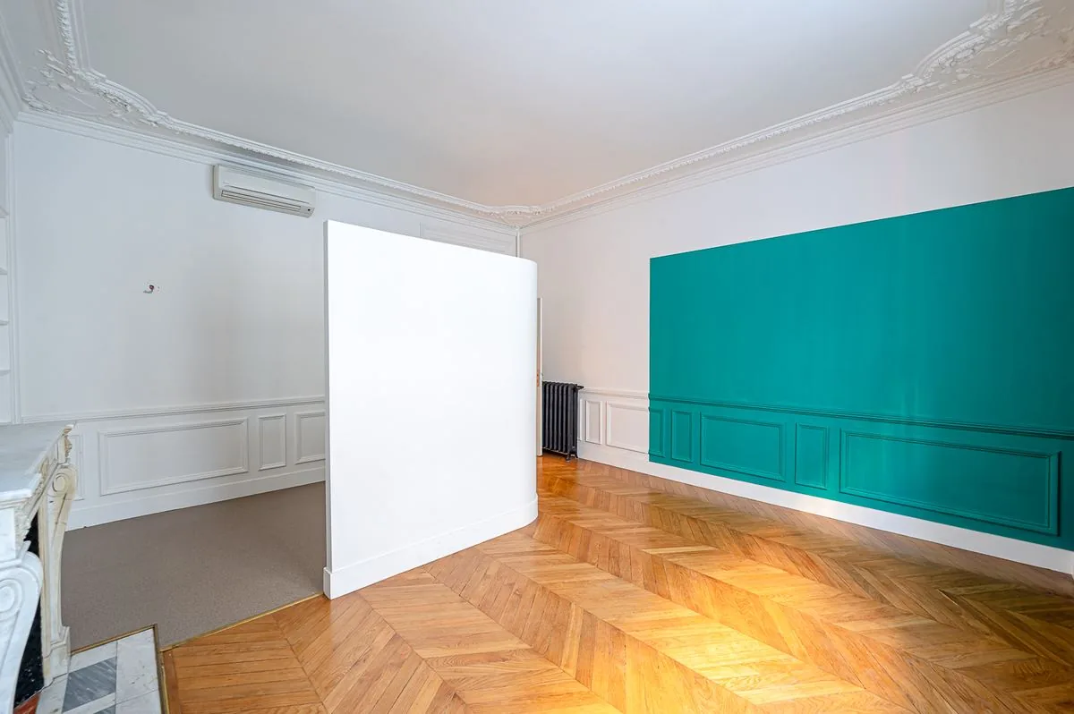 Local médical en transformation Paris — changement d'usage Prestonn